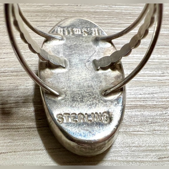 Vintage Designer H. Smith Sterling Silver Abstract Turquoise Inlay Ring, Size 6 - Picture 8 of 11